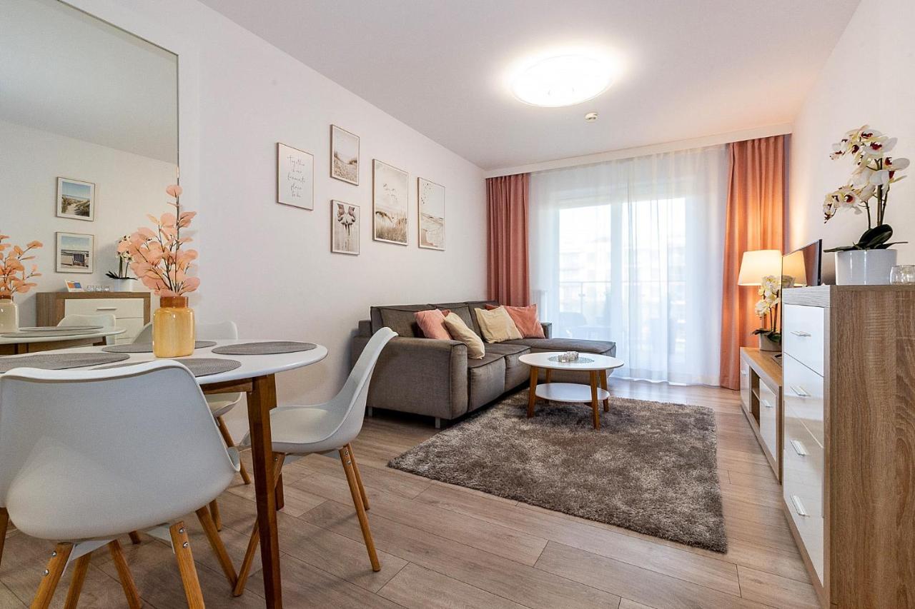 Omi Apartments Kołobrzeg Exterior foto